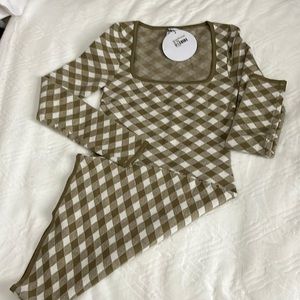 Princess Poly green and white dress